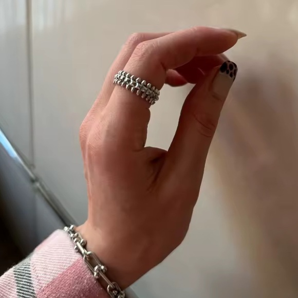 CLASH DE SILVER RING - Picture 8 of 10